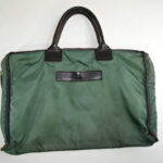 フェリージの緑色鞄