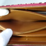 小銭入れの汚れ除去