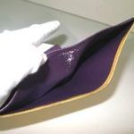財布の紫の内張り剥離