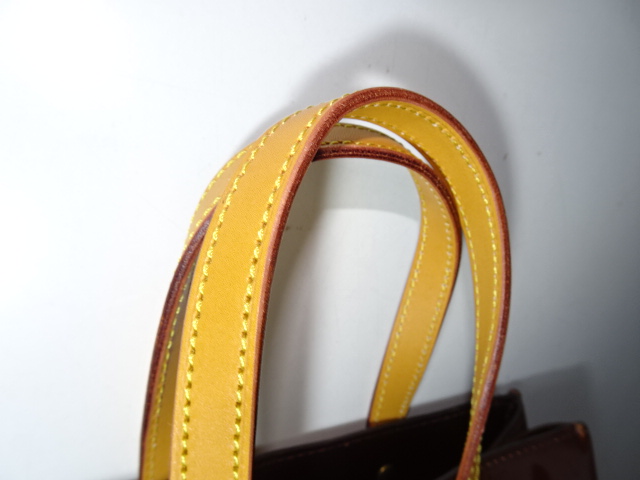 ハンドルのヌメ革