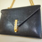 エルメスのショルダーバッグ全体にカビ