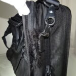 ナイロン生地の破れ