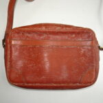 ブランドバッグ全体にカビ