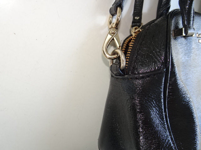 ショルダーストラップの根革交換