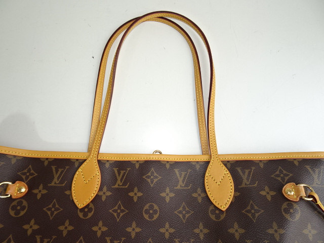 交換したヌメ革の革質