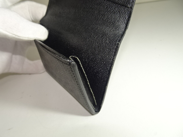 横のマチ革の裂け