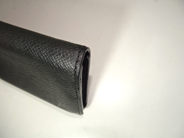 折り曲げ部の補強と縫い直し