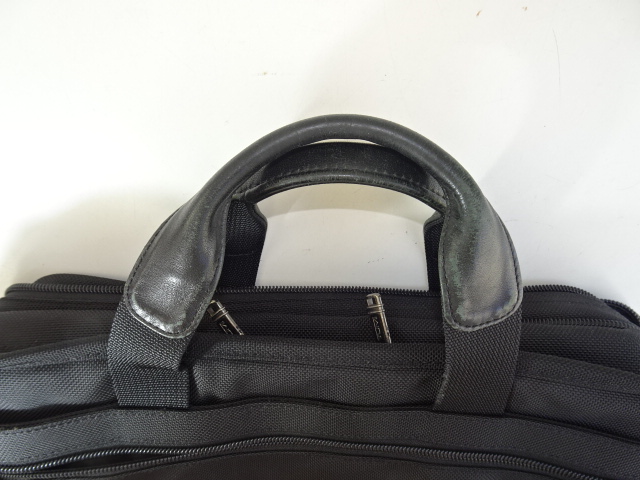 ラウンド形状の持ち手の革交換前