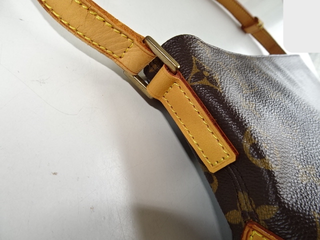 新しい根革の色や質