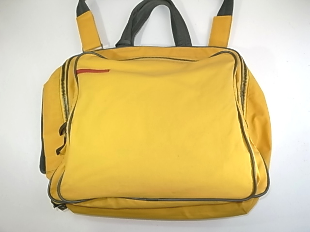 プラダの黄色い鞄クリーニング