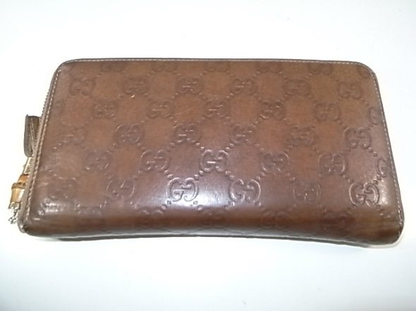 グッチシマの茶色の長財布