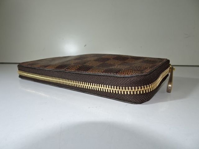 長財布のラウンドファスナー交換