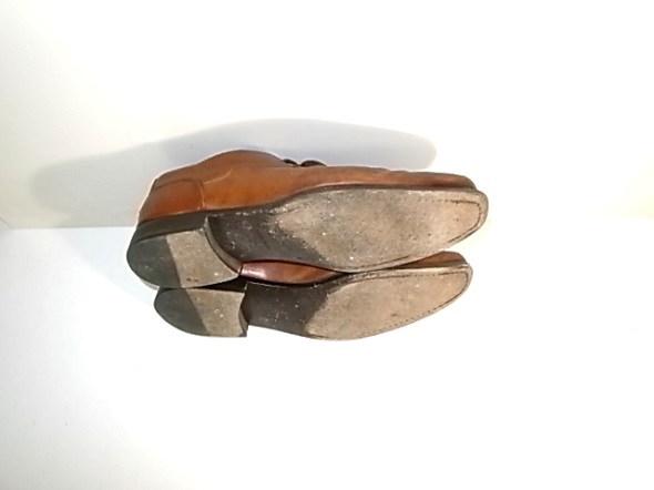 靴のソールの擦り減り