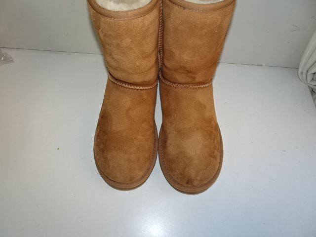 uggチェスナット色全体にシミ