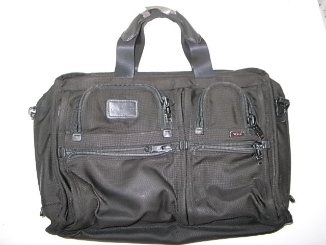 旧型TUMIのバッグ