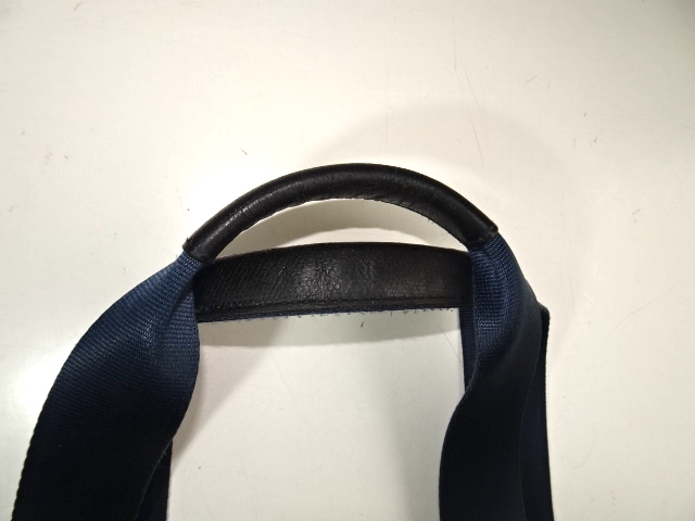 持ち手の革にダメージ