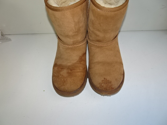 uggチェスナットブーツの雨染み