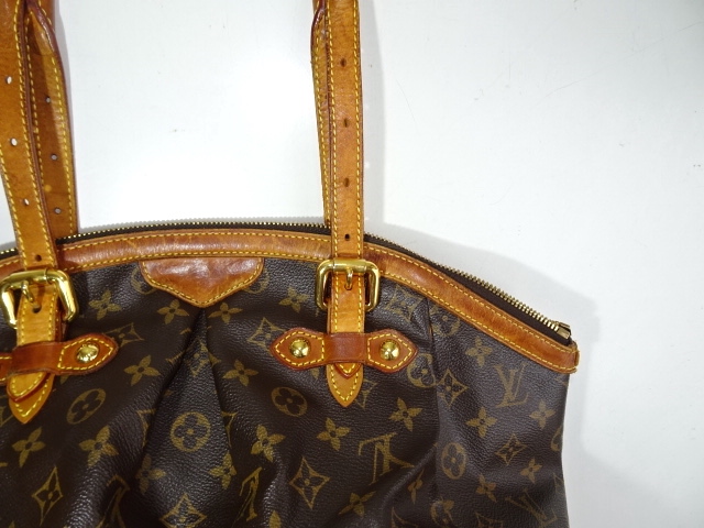 バッグの修理箇所正面