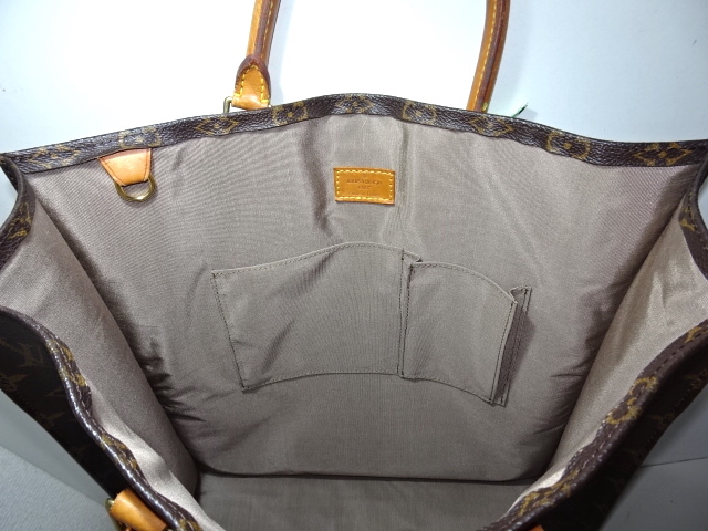 鞄の内張りを生地交換してポケット追加