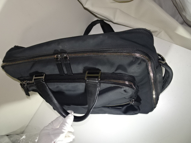 鞄のメインファスナー交換