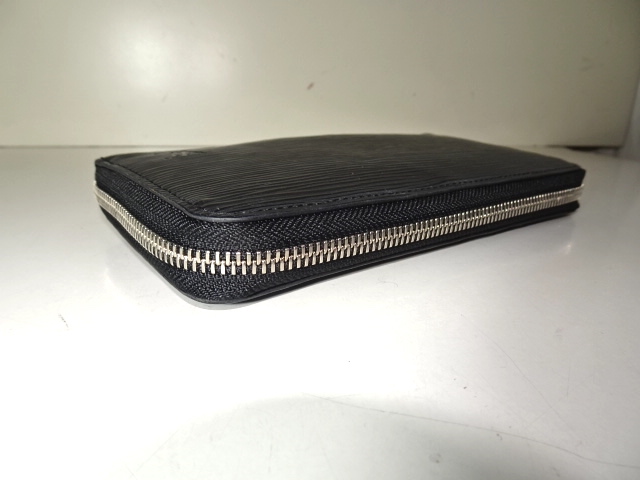 ヴィトン長財布のメインファスナー交換